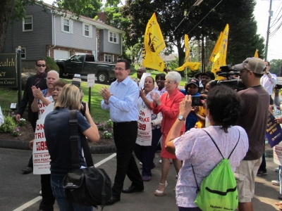 Malloy picket