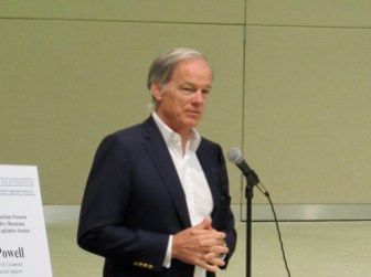 Tom Foley speaking at a Connecticut Policy Institute event last year.