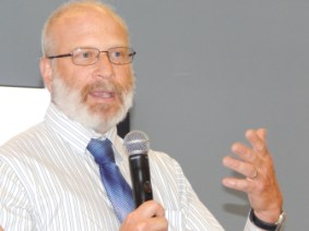 This is a photo of Sheldon Toubman, an attorney with the New Haven Legal Assistance Association, one of the plaintiff attorneys.