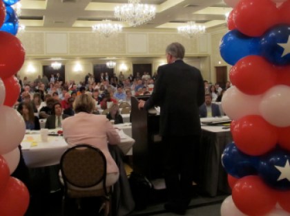 Tom Foley addressing the AFL-CIO.