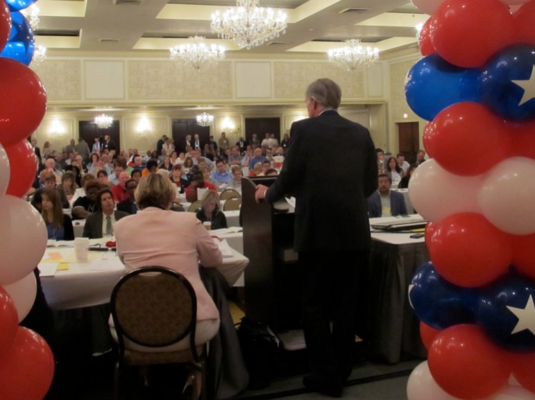Tom Foley addressing the AFL-CIO.
