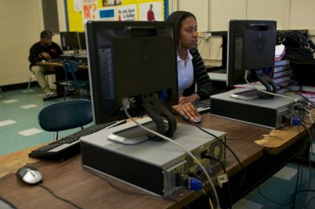 A Bridgeport student takes a Smarter Balanced practice test.
