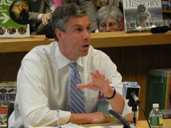 U.S. Education Secretary Arne Duncan in New Haven in 2012