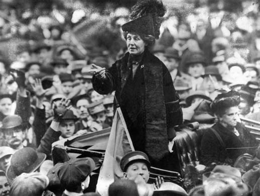 British suffragette Emmeline Pankhurst (1858 - 1928), being jeered by a crowd in New York. (Photo by Topical Press Agency/Getty Images)