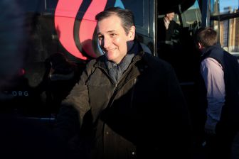 Ted Cruz campaigning in New Hampshire