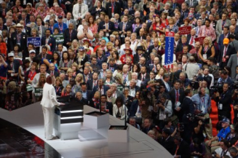 Pat Smith tells the delegates she holds Hillary Clinton responsible for the death of her son in Benghazi.