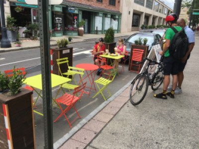 Street dining in the Ninth Square