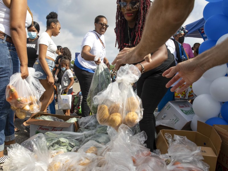 CT Politics: Free school lunch for all in Connecticut?