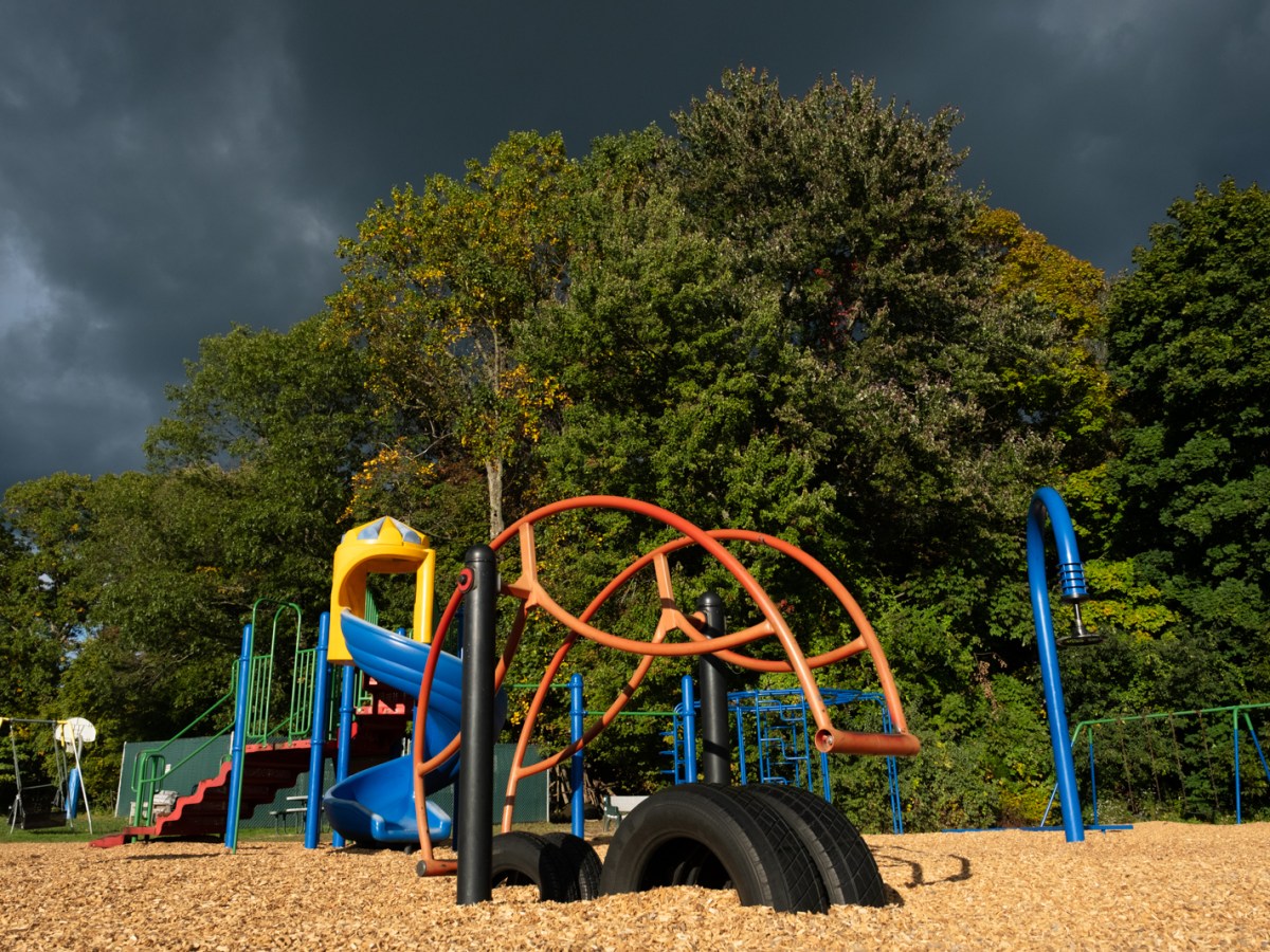 CT bill to add new municipal camp requirement gets final passage