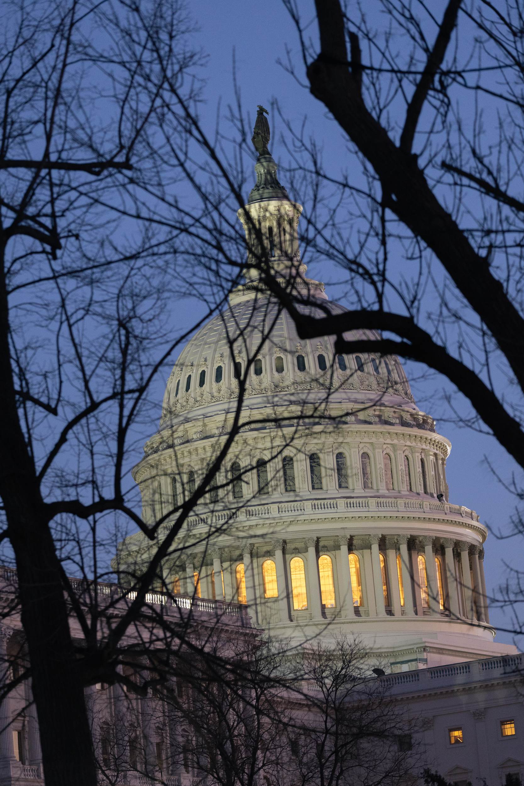 Congress returns before midterms, but no action expected on AI