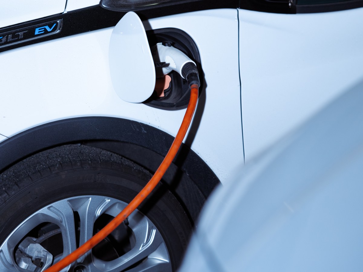 The numbers are in: EVs keep picking up steam in CT