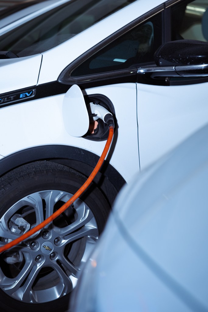 The numbers are in: EVs keep picking up steam in CT