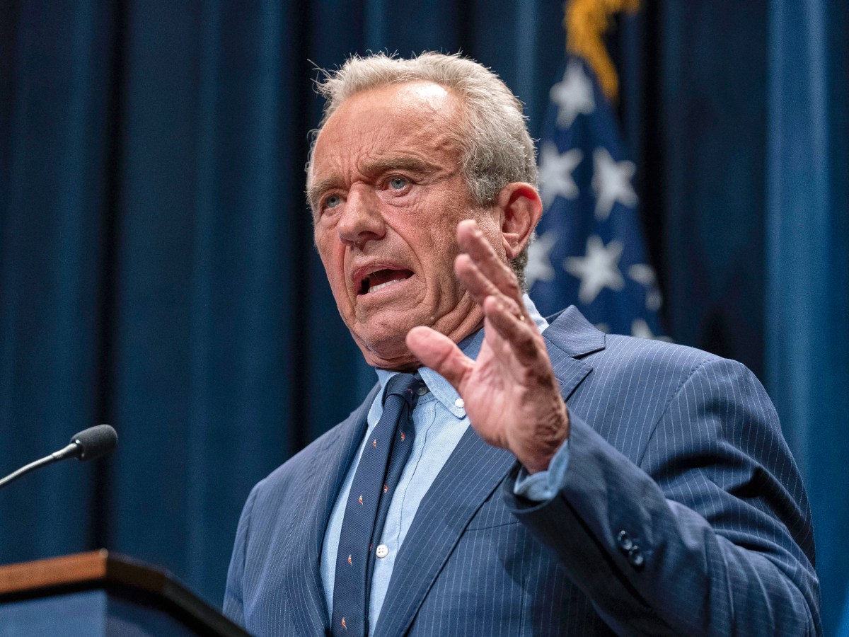 Trump admin. moves to cut off transgender care for children