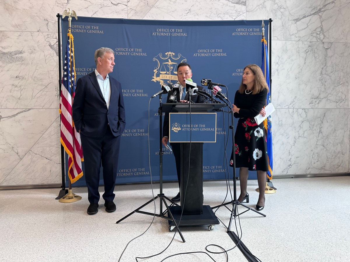 CT officials denounce Trump, defend right to protest