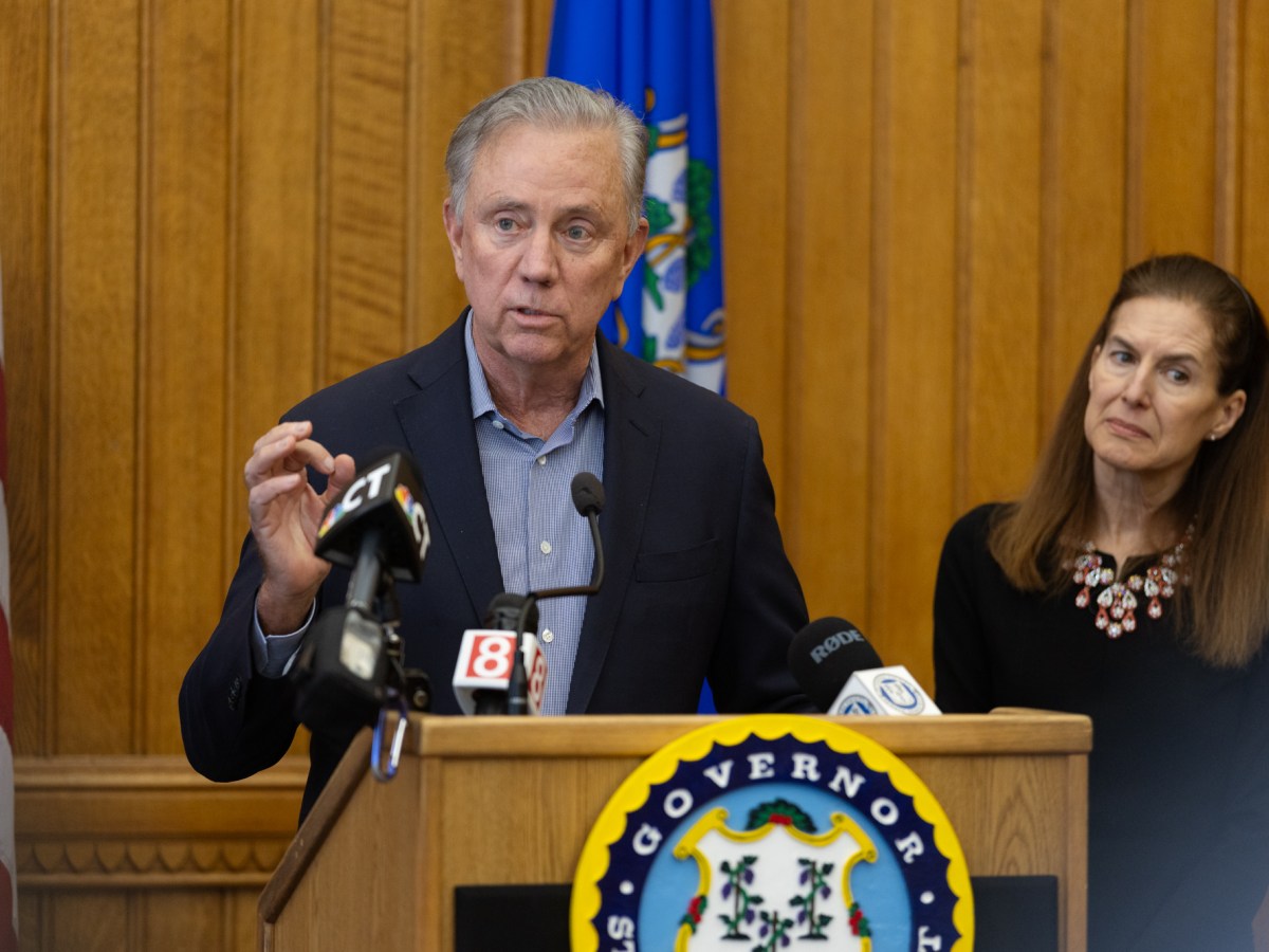 Lamont, lawmakers to extend CT fund to counter federal cutbacks