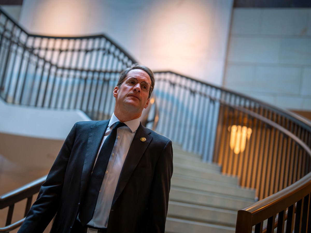How Jim Himes navigates Congress in ‘unprecedented’ Trump era