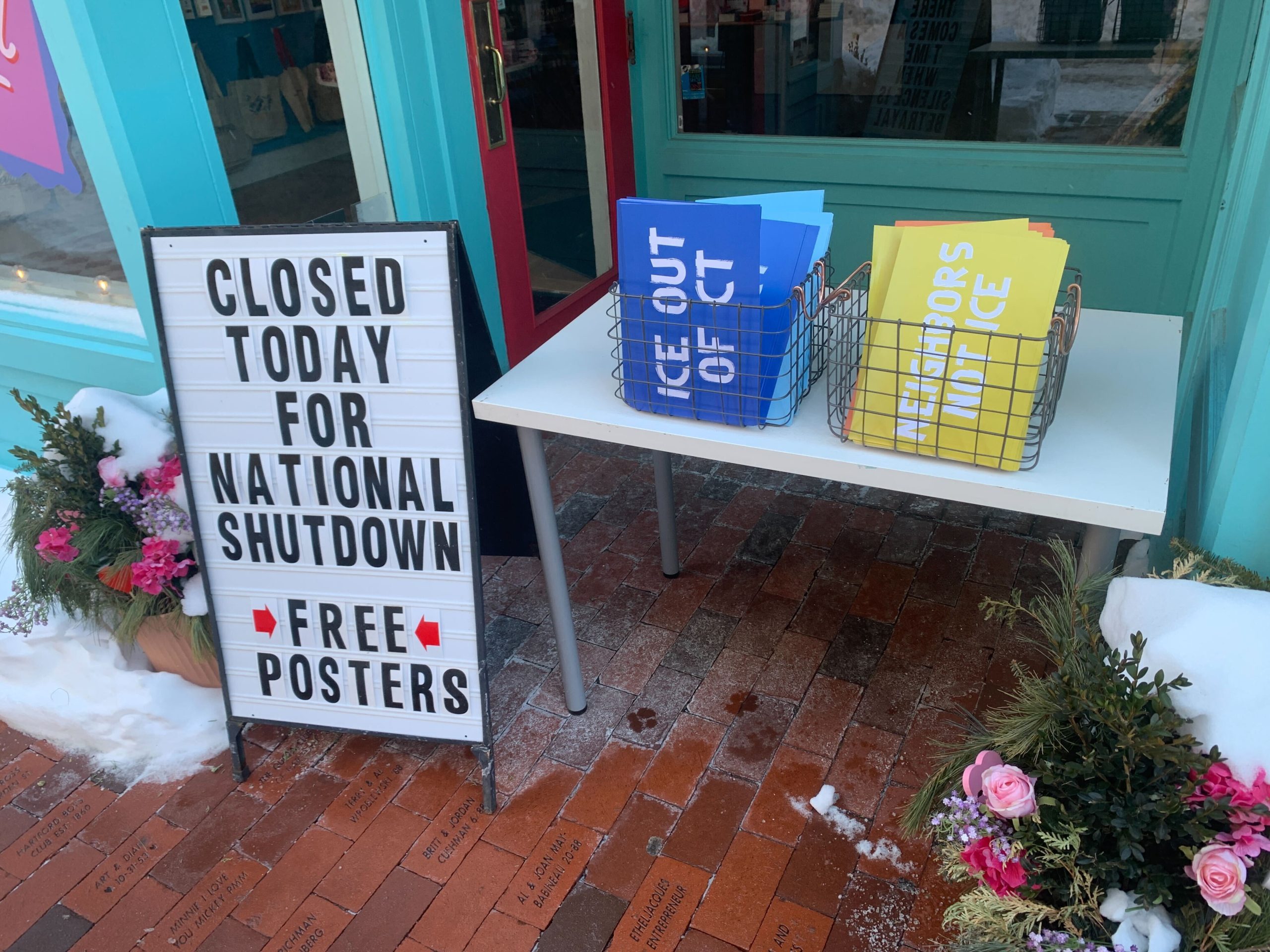 ‘National Shutdown’ in CT: Some shops close, some hold fundraisers