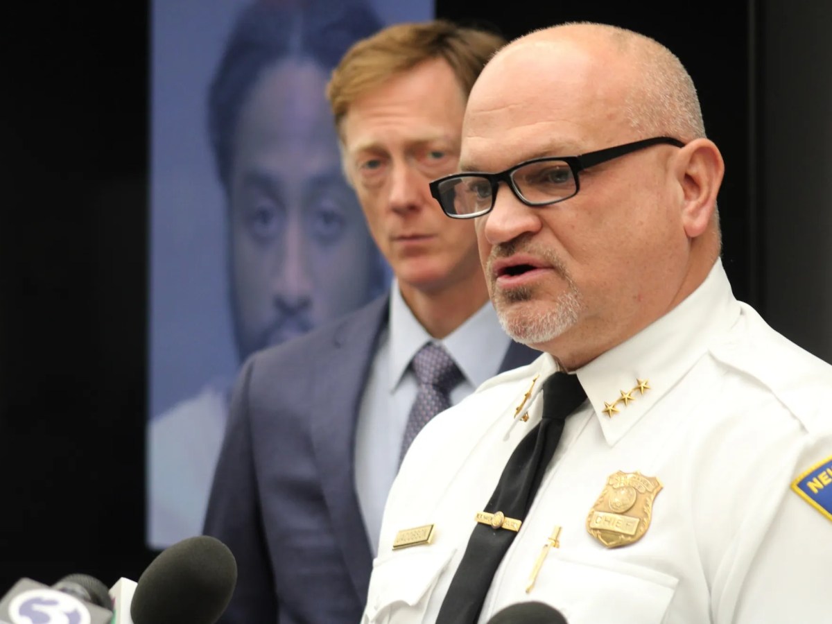 New Haven police chief retires after theft confrontation