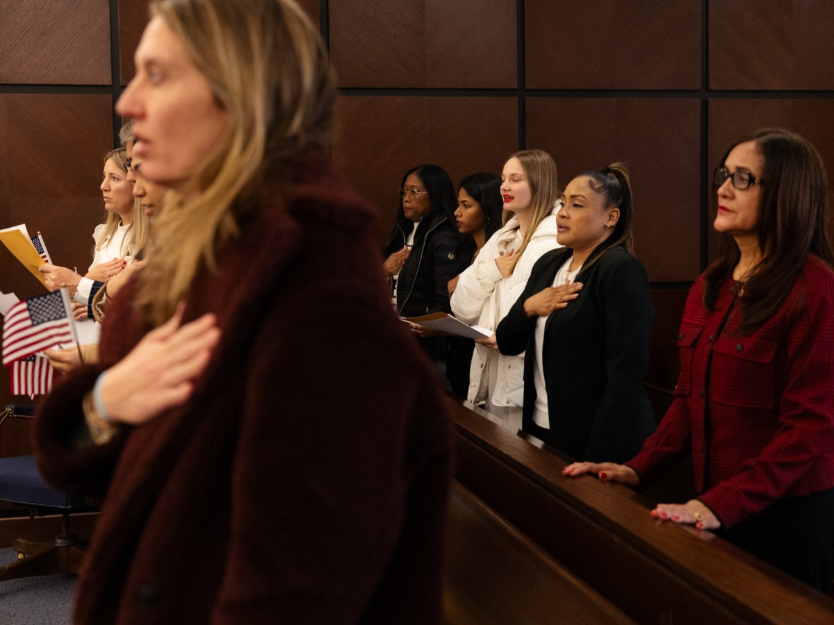 Citizenship ceremonies in CT imbued with mixed emotions amid ICE crackdown