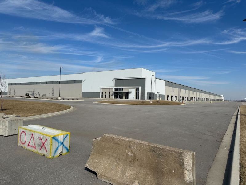 Communities fight ICE detention centers, but have few tools to stop them