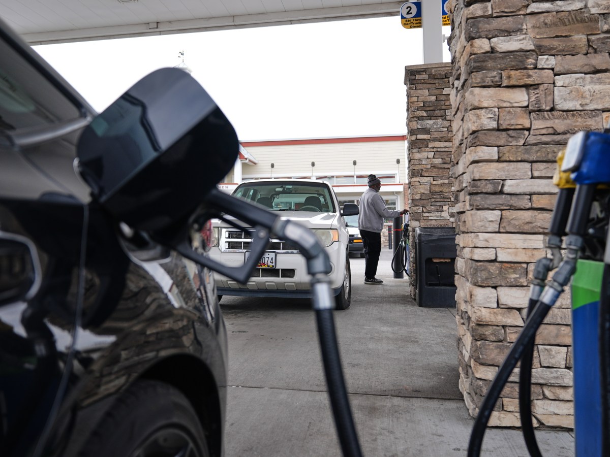 EPA approves sale of a higher-ethanol fuel to try to lower gas prices