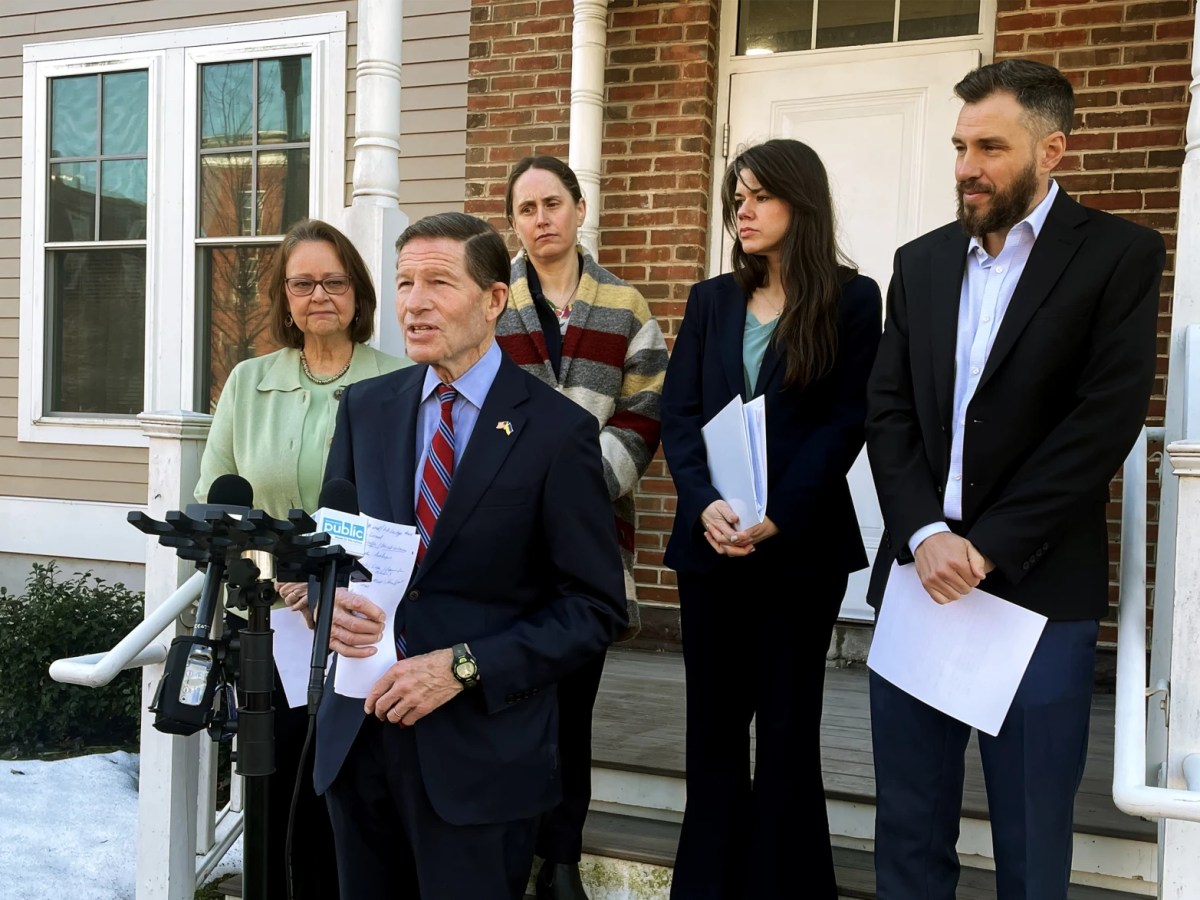 CT lawmakers in Congress support federal housing reform bill