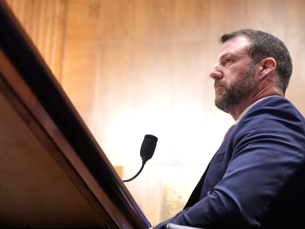 Blumenthal won’t support Markwayne Mullin for DHS secretary