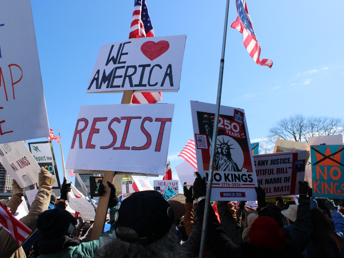 No Kings rallies in CT draw thousands, old and young, in protest