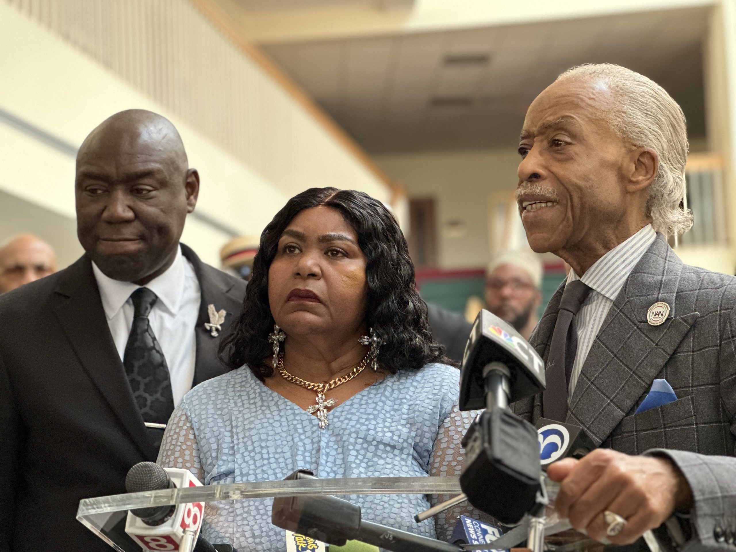 Strengthen CT’s mental health crisis response