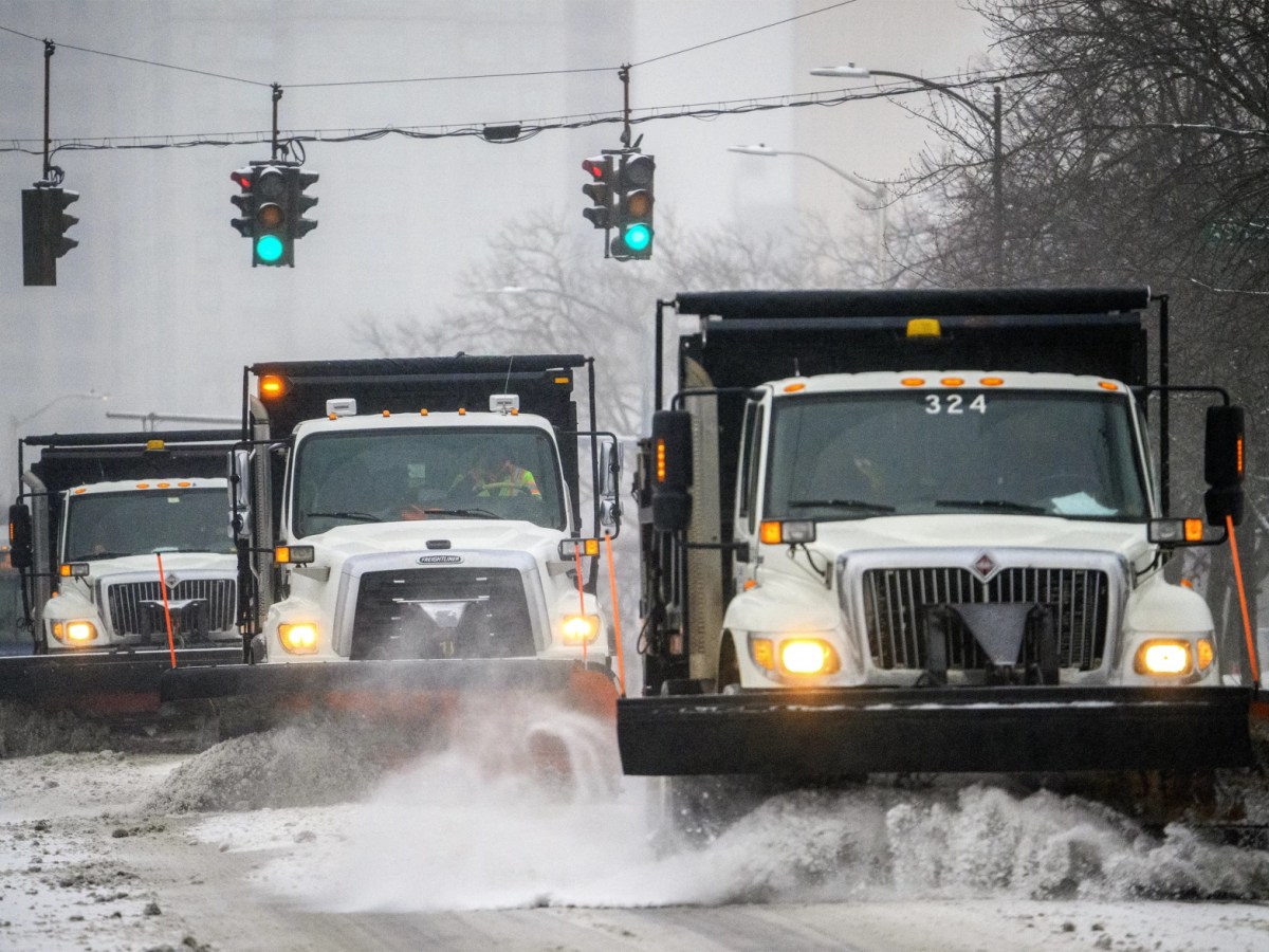 CT towns grapple with whether to dump snow in rivers and lakes