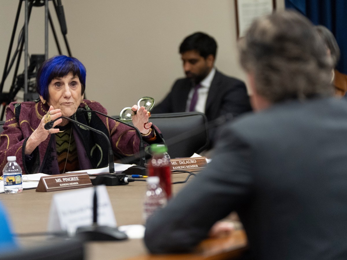 Federal judge strikes down Trump actions that slowed clean energy projects