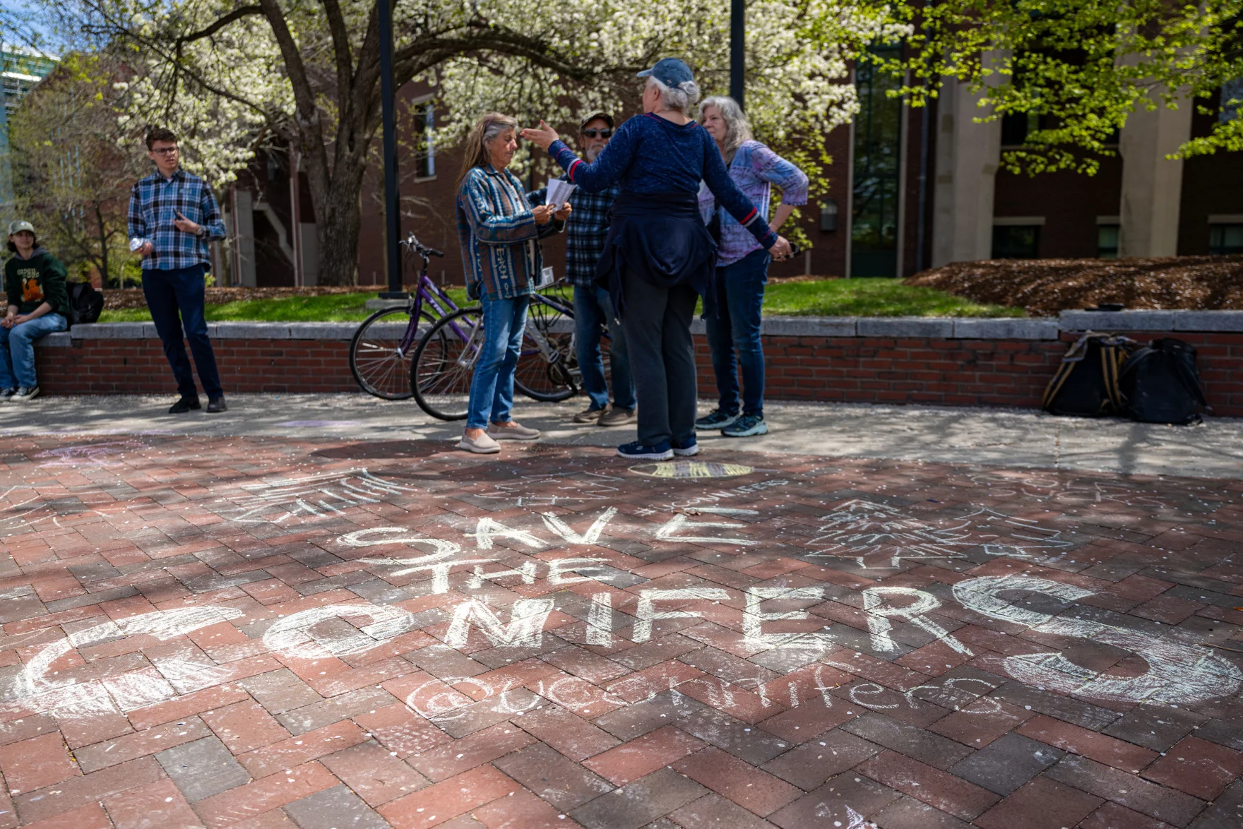 UConn students, staff voice opposition to proposed golf facility