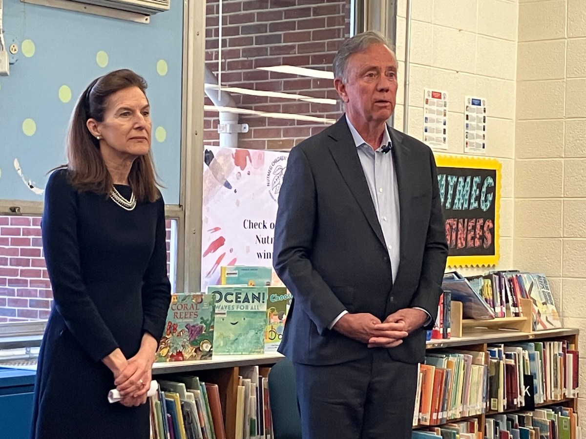 Lamont moves quickly to tout new CT budget deal