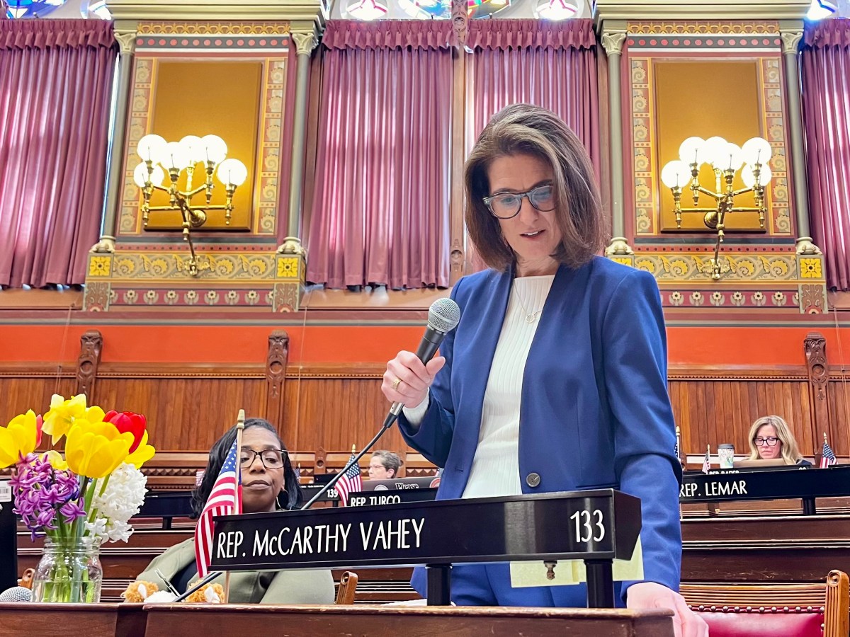 Lamont’s vaccine bill HB 5044 draws heated debate in CT House