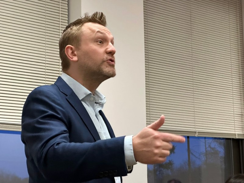 PODCAST: How Josh Elliott is challenging Lamont from the left