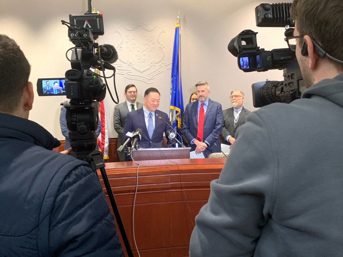 In final weeks of CT session, AI policy bills come into focus