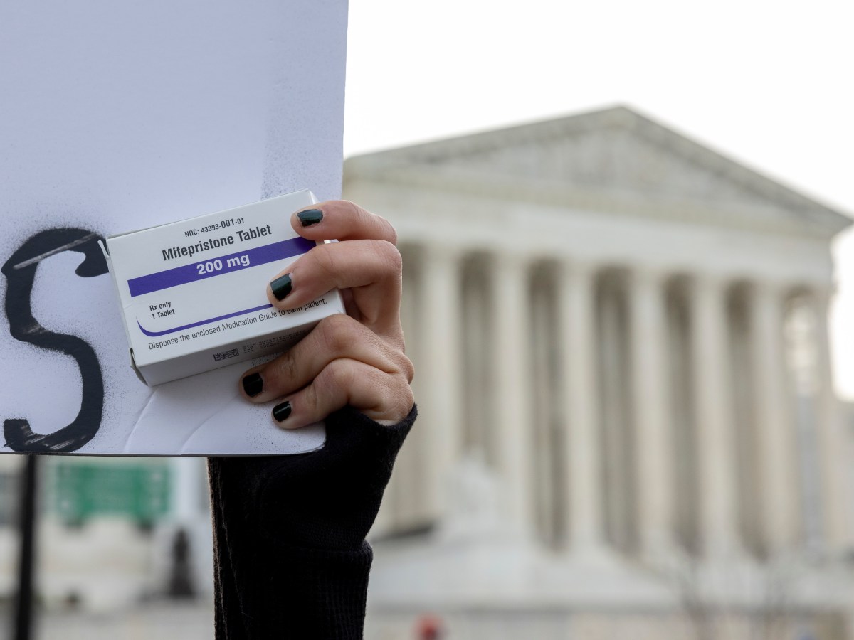 SCOTUS temporarily extends women’s access to a widely used abortion pill