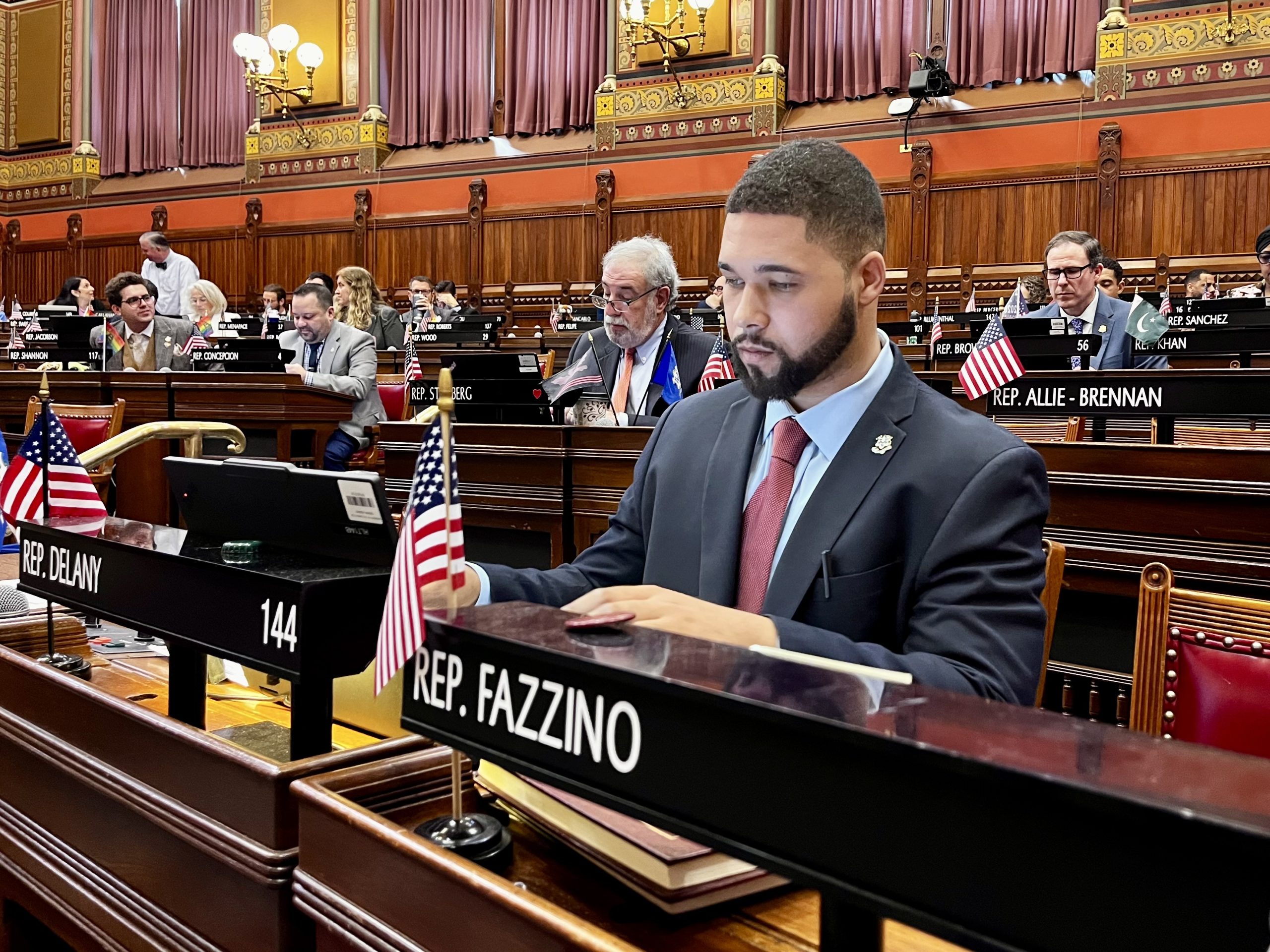 Consumer data privacy bill gets final passage in CT House