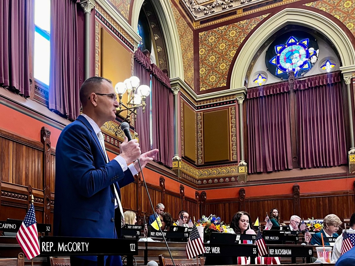 House kills bill to hold non-resident landlords accountable
