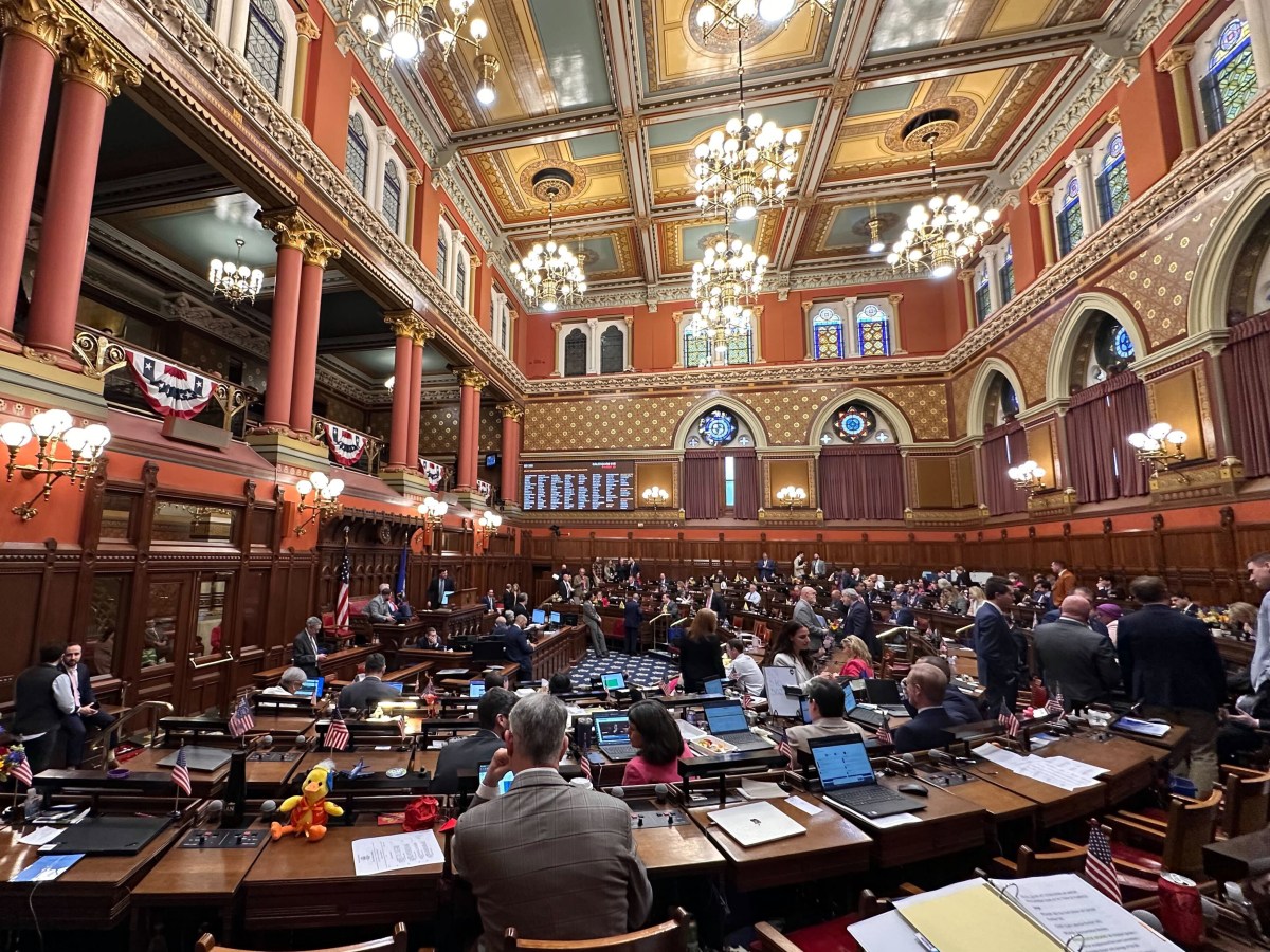 House sends CT budget tweaks to Lamont’s desk