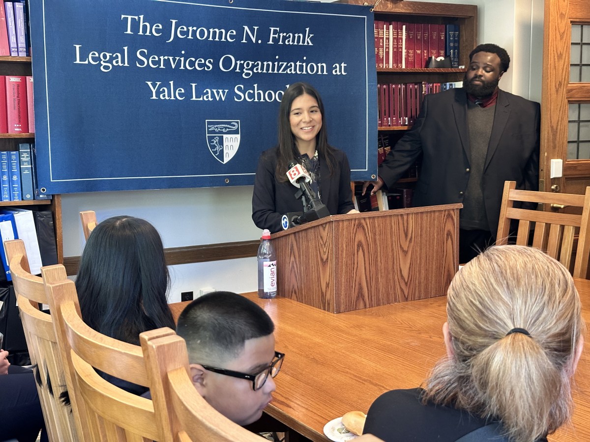 New Haven mother sues federal government over ICE detainment