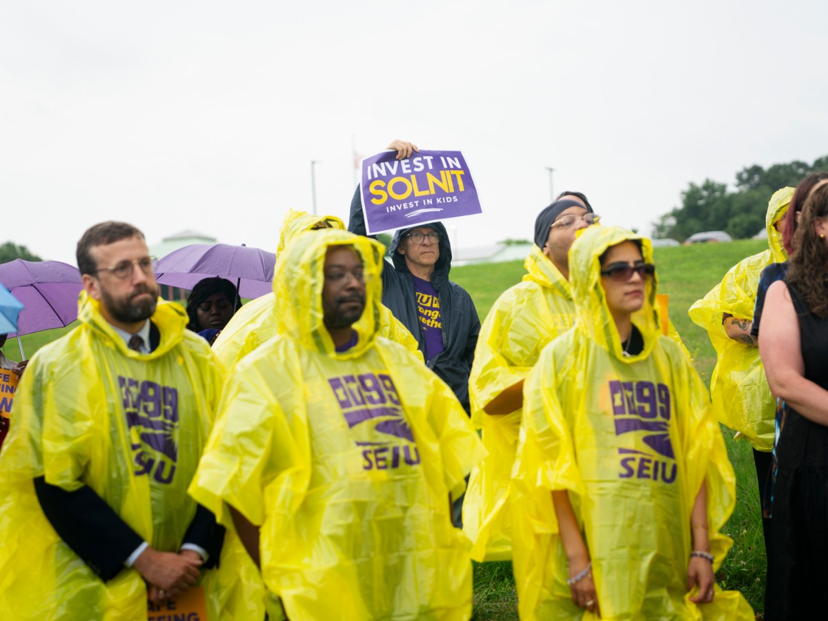 Union benefits package looms large over CT campaigns