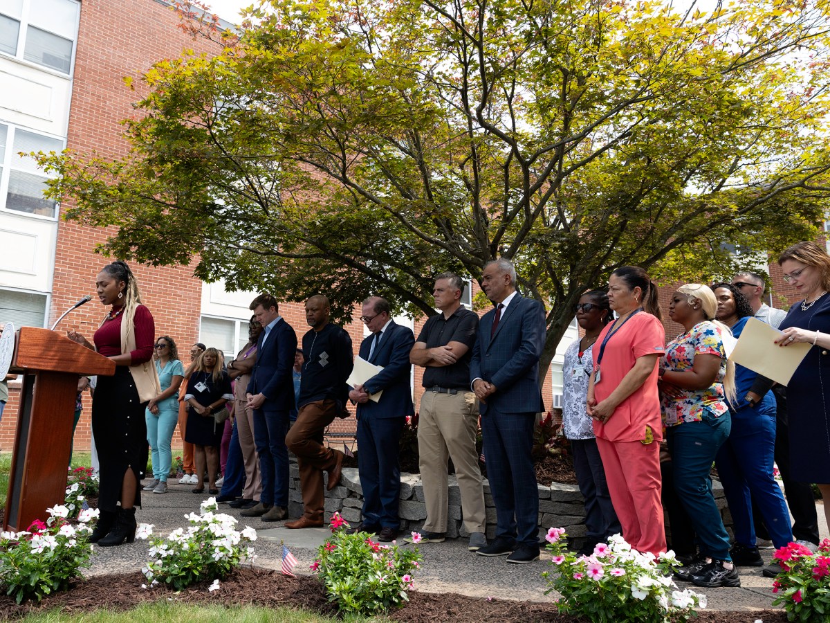 Lamont would tap emergency CT reserves to protect immigrants