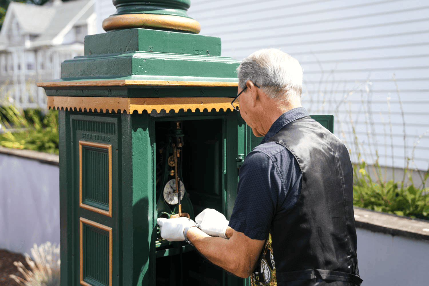 In Bristol, these 'Old Cranks' keep CT's clockmaking history ticking