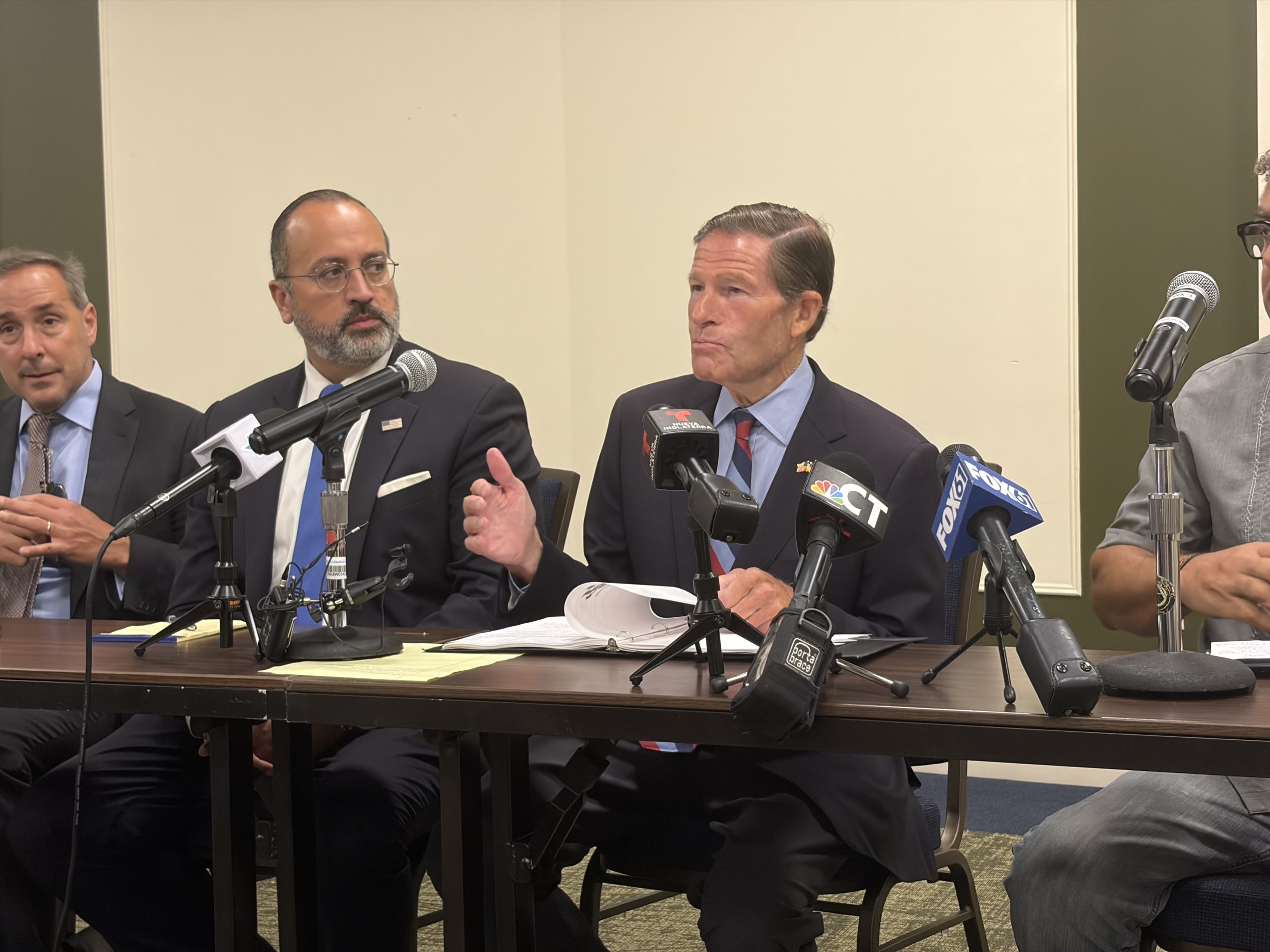 In Danbury, Sen. Blumenthal hears ‘emotional' accounts of ICE operation