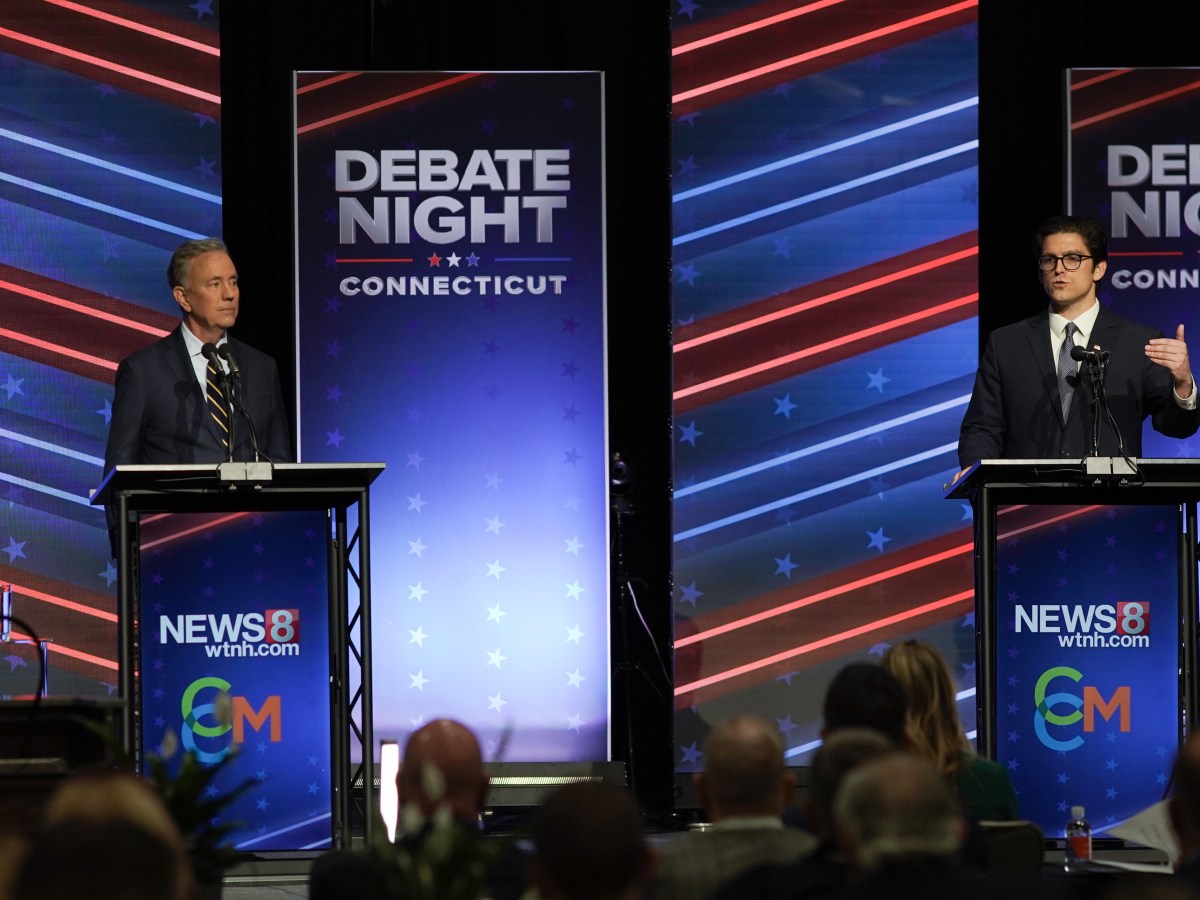 Lamont and Fazio reveal their playlists, top reads. Spoiler: They both like Dolly.